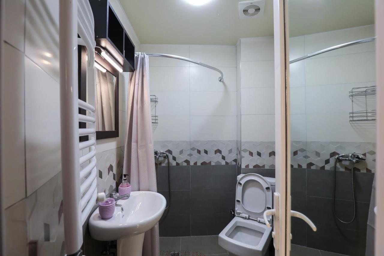 Hotel Sagu Kutaisi Zewnętrze zdjęcie