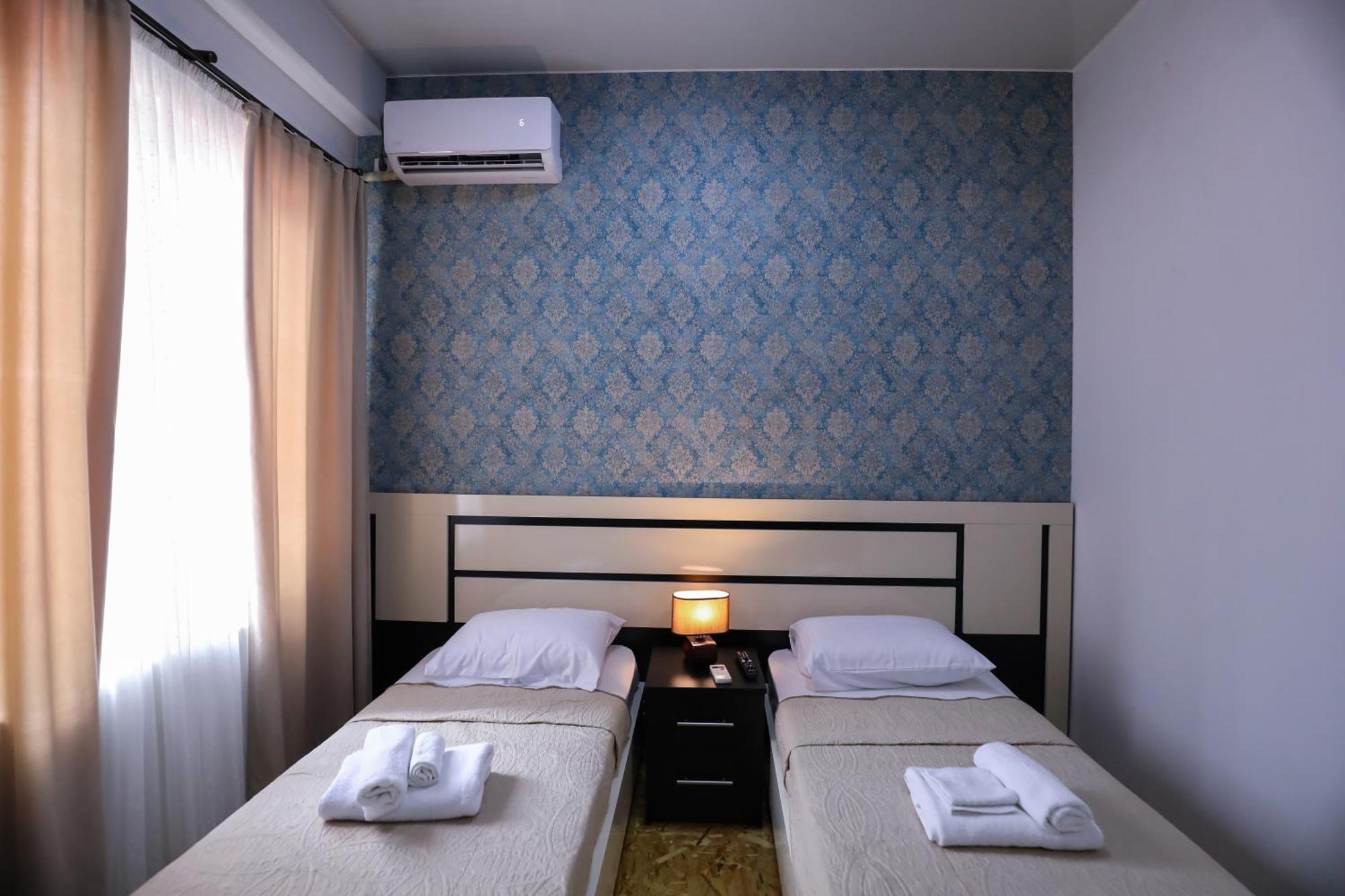 Hotel Sagu Kutaisi Zewnętrze zdjęcie